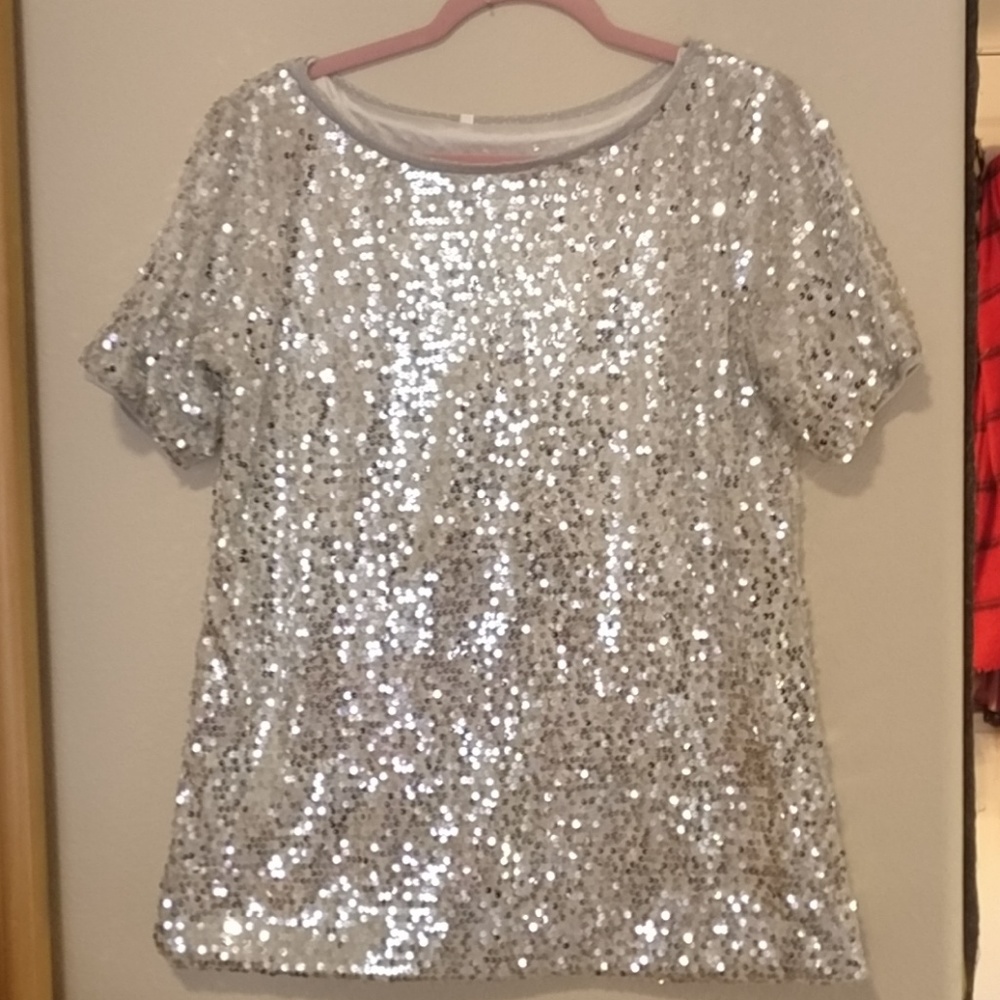 Silver sequin tee